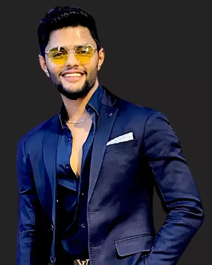 Aman Bothra, founder of Hawkvue Studios